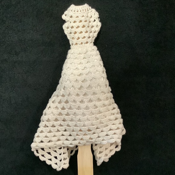 Crochet Barbie/Doll Dress - Picture 1 of 4